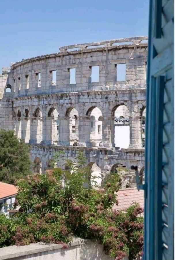 Spectacular View Of The Colloseum Pula Buitenkant foto